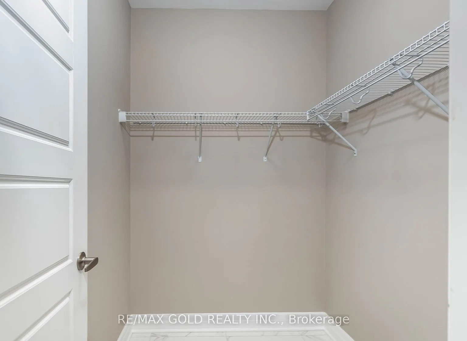 4 bed, $3,100 — Photo 4