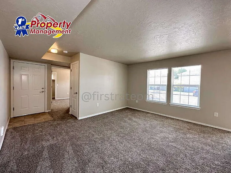 11884 W Cloverbrook Ln #202 — Photo 6