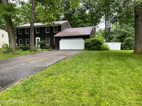 6 Via Maria Drive, Glenville, NY 12302