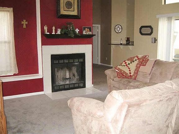 4th image of 6804 Honey Creek Ln