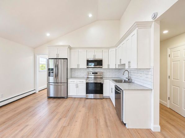 928 N Richmond Ave Floor 2