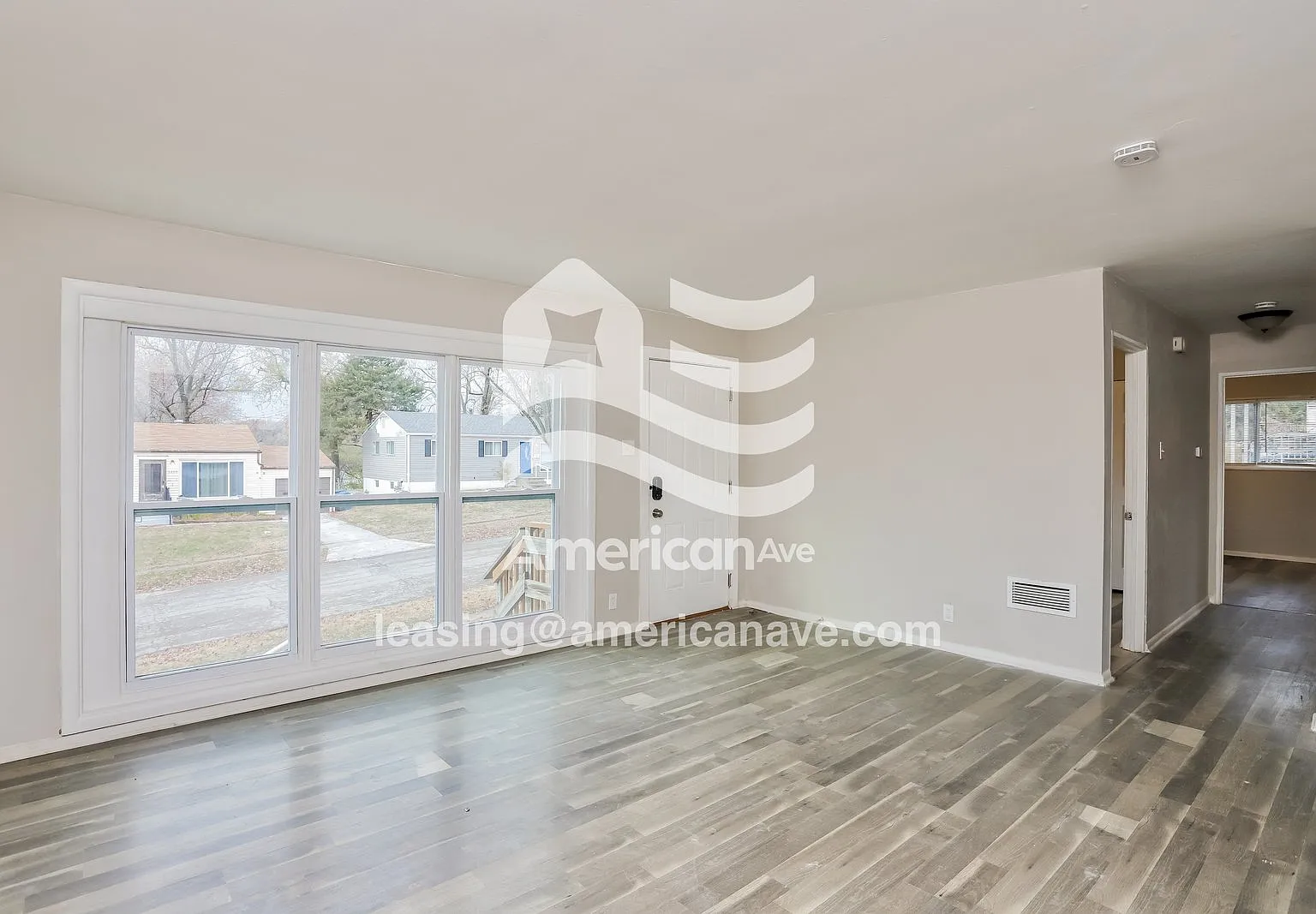 3 bed, 1.0 bath, 1000 sqft, $1,279 — Photo 4