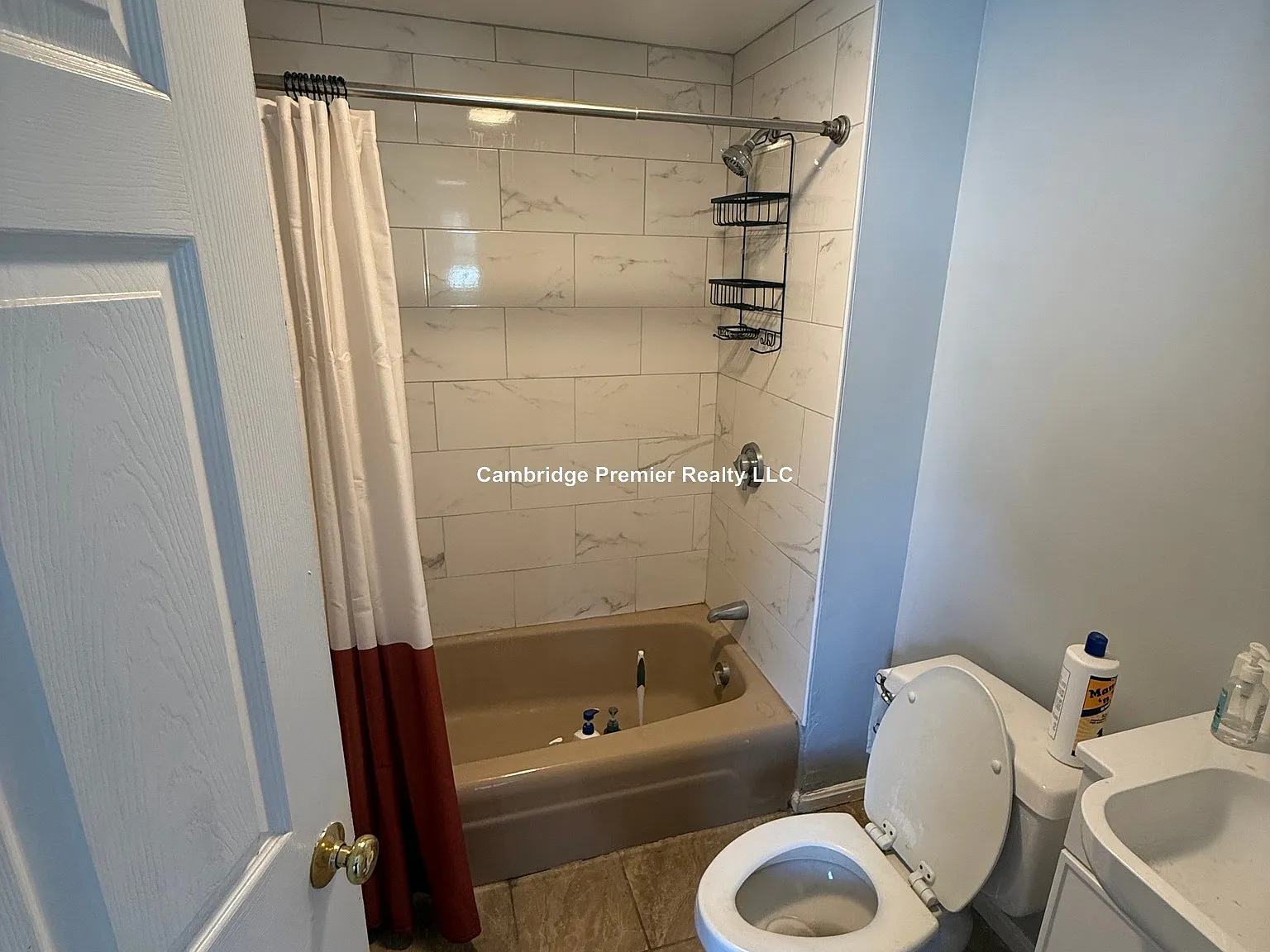 5 bed, $3,700 — Photo 3