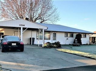 1206 2nd Ave, Zillah, WA 98953