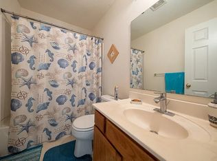 6734 158th St W, Apple Valley, MN 55124