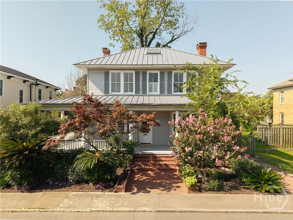1st image of 507 Maupas Avenue