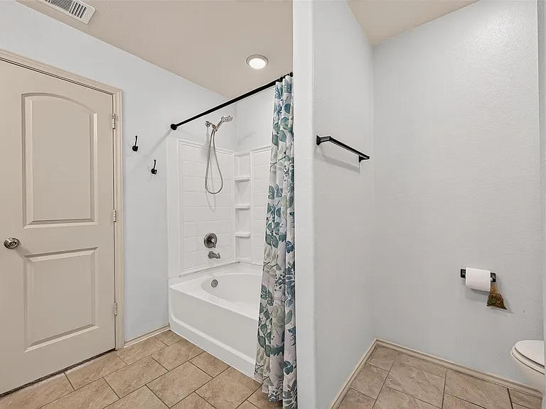 23718 Water Hickory Dr — Photo 24