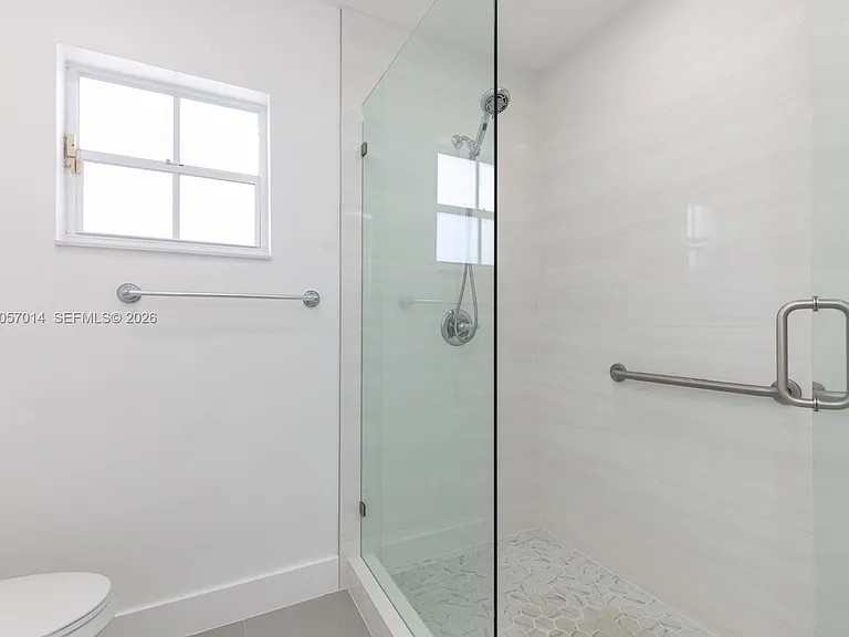 1938 SW 137th Ct — Photo 17