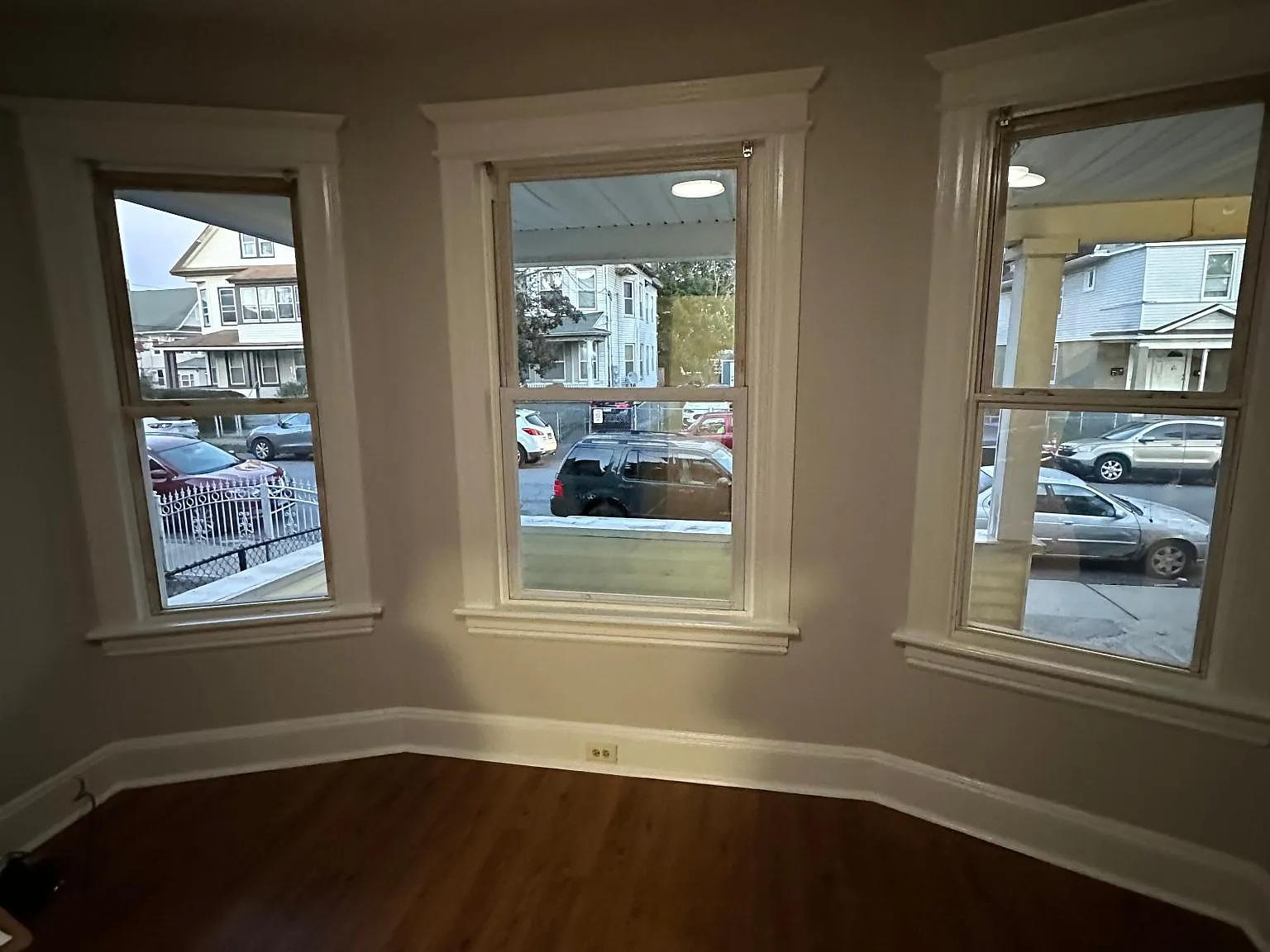 3 bed, 1500 sqft, $1,950 — Photo 3