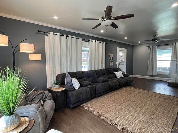 5th image of 1214 Rural St