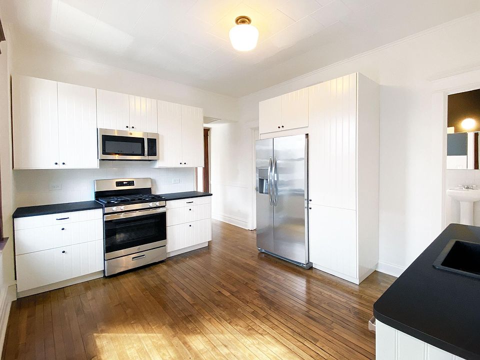 1st image of 916 N Campbell Ave #2
