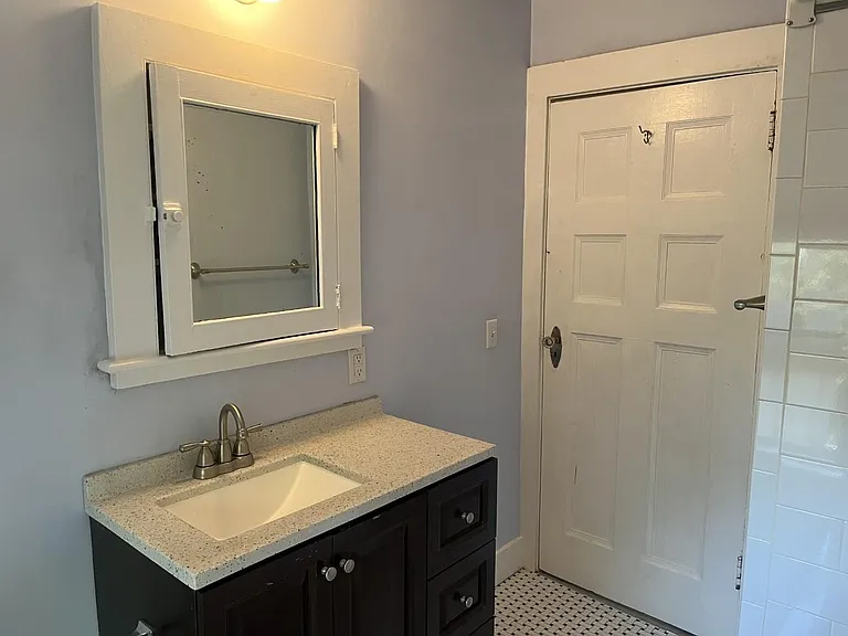 166 Gordonhurst Ave — Photo 7