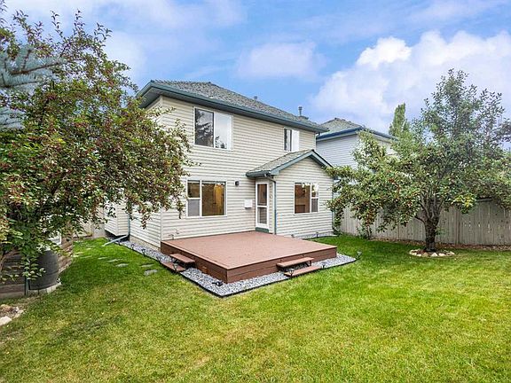 2nd image of 331 N Springbank Pl SW