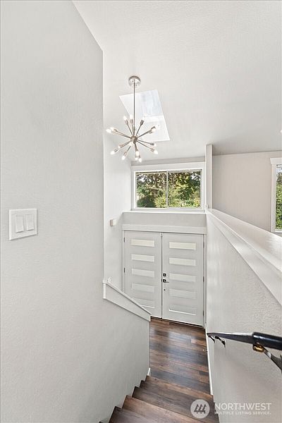 5th image of 21329 108th Avenue SE
