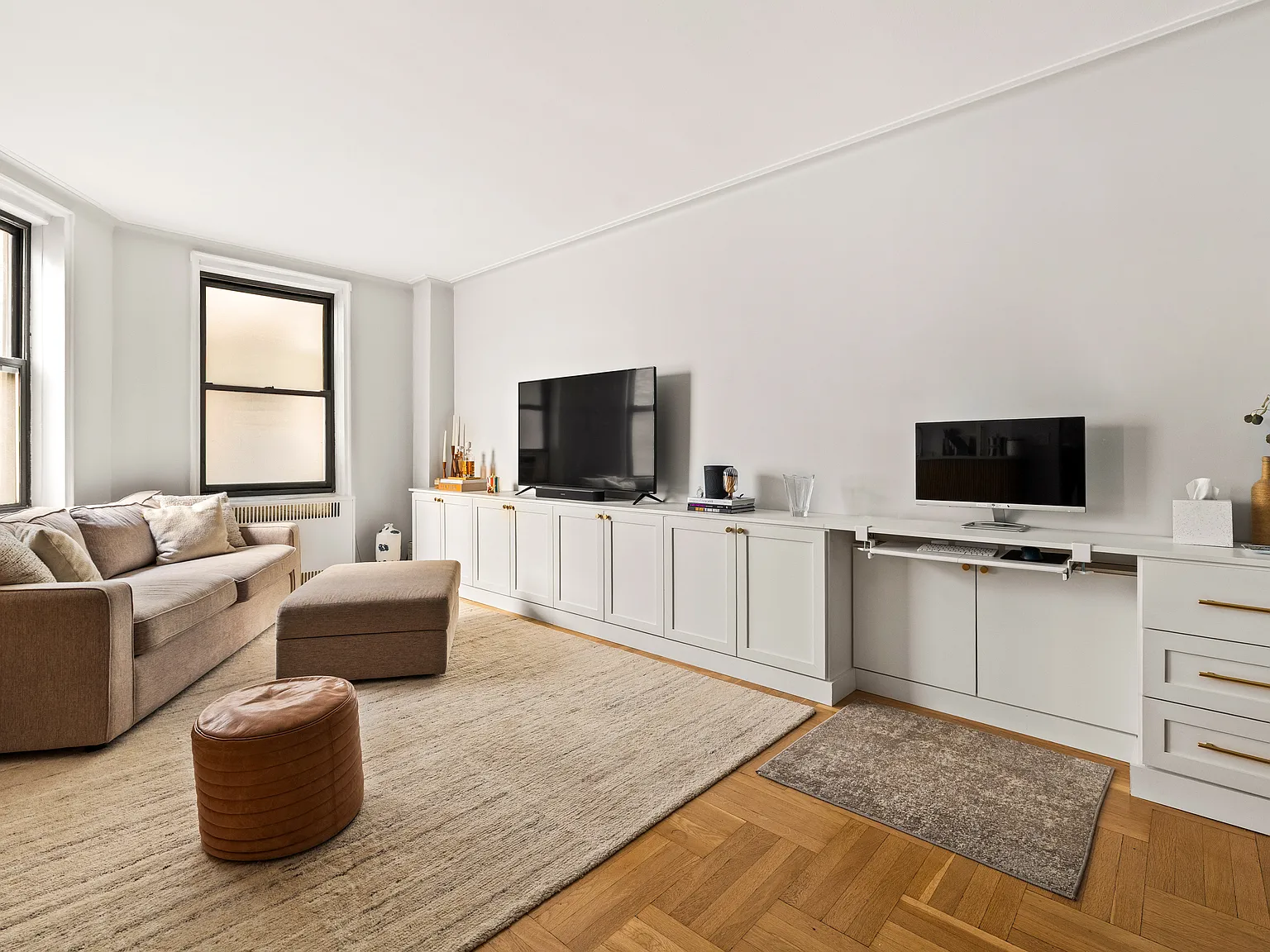 225 West 25th Street — Photo 3