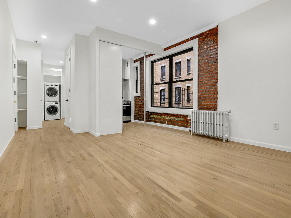 1st image of 309 W 99th St #52