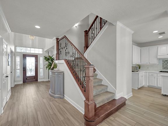 4th image of 22 Brywood Pl