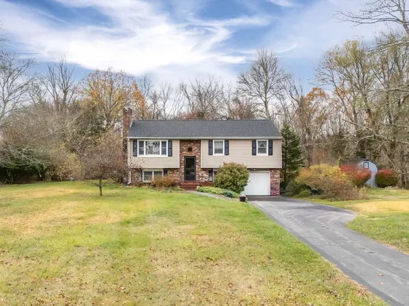 31 Uncas Drive, Griswold, CT 06351