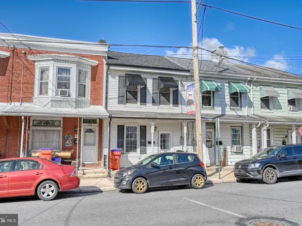 242 N 3rd St, Hamburg, PA 19526