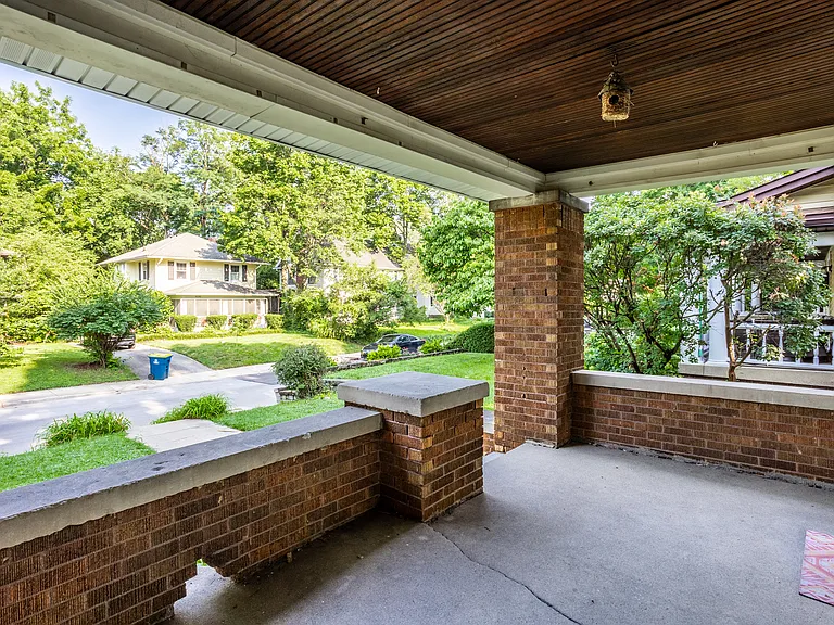 4327 N Park Ave — Photo 4