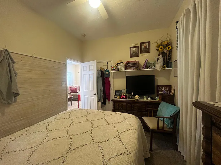 2869 E 664 N — Photo 22