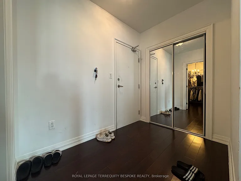10 Navy Wharf Ct #1109 — Photo 19