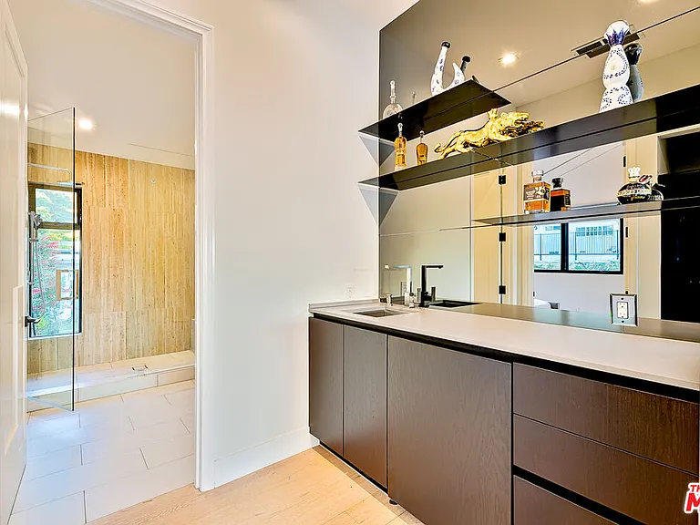9038 Meredith Pl — Photo 31