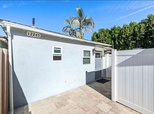 12245 Collins St #1, Valley Village, CA 91607