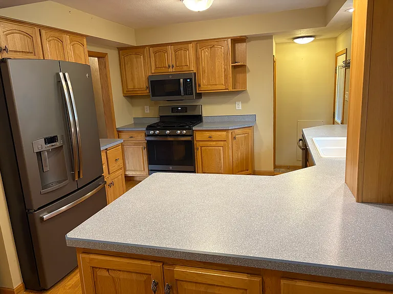 1355 B Ave — Photo 3
