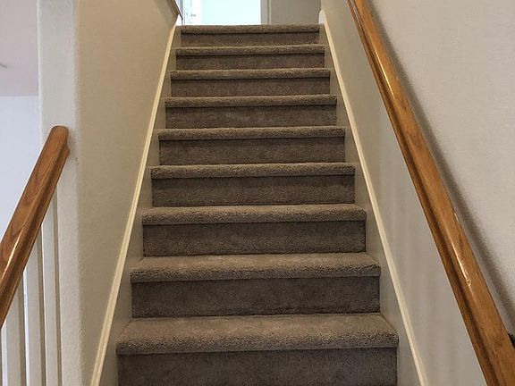 5th image of 929 Mouton Cir
