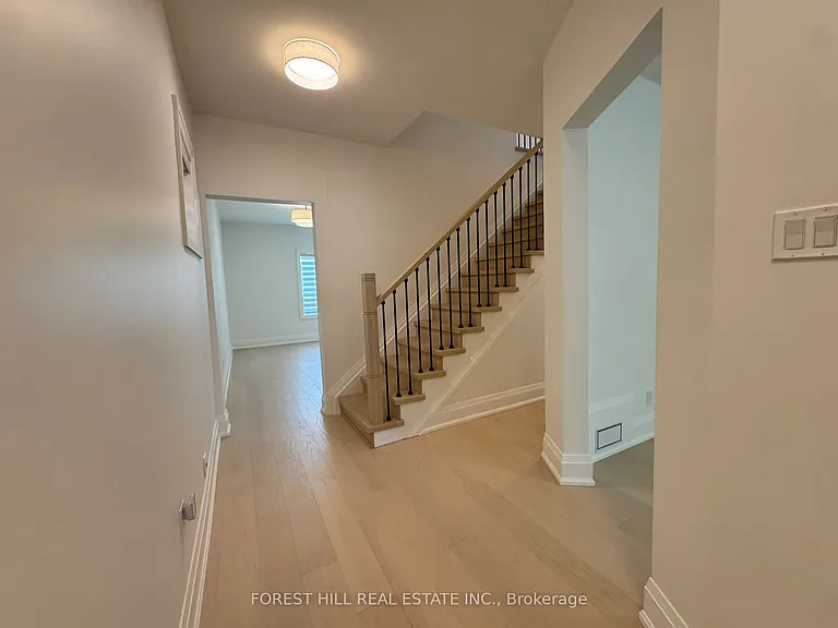 241 Delaware Ave — Photo 5