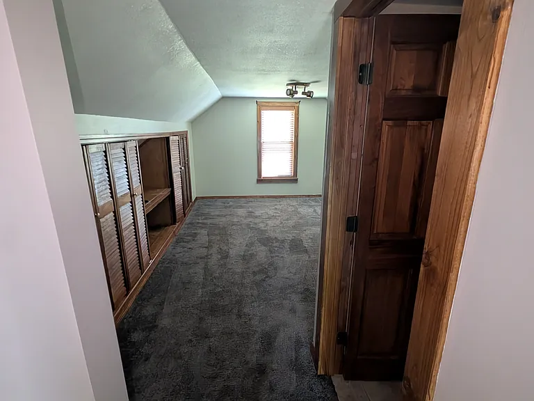 905 Fretz Rd — Photo 5