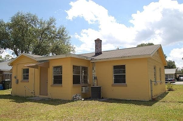 1st image of 124 Tarawa St