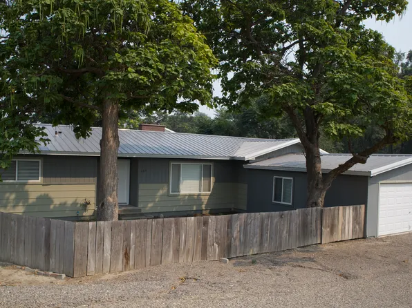 501 3rd St, Adrian, OR 97901