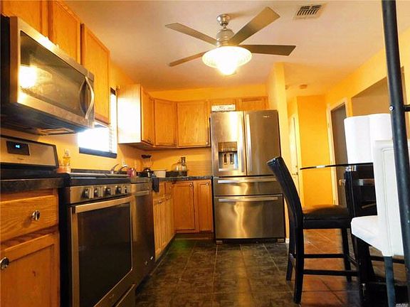 5th image of 15 Iles Pl