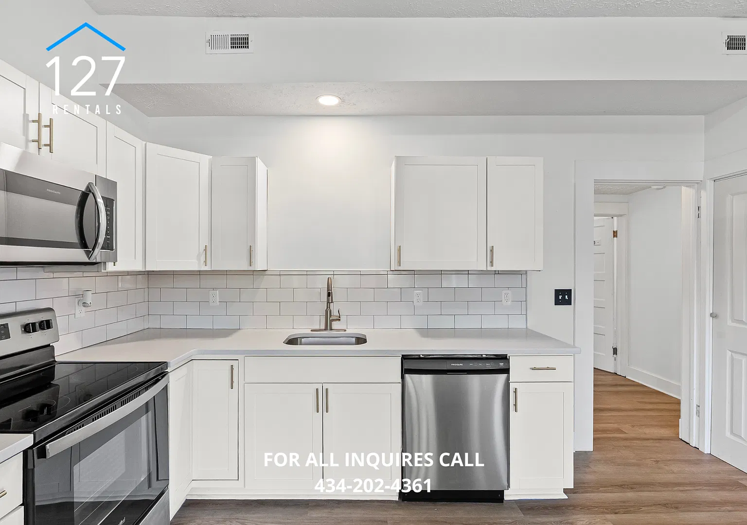 Charming 1 Bed, 1 Bath in Bedford — Photo 3