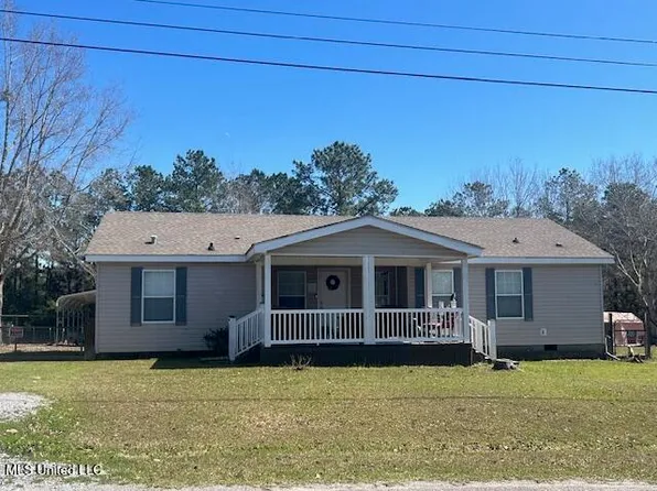 19122 Jabour Dr, Saucier, MS 39574