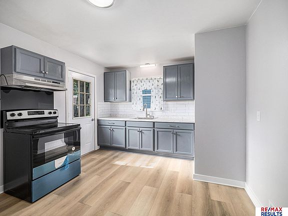 4th image of 4528 S 62nd Ave