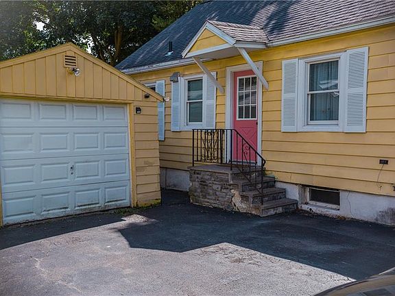 2nd image of 212 Melrose Dr