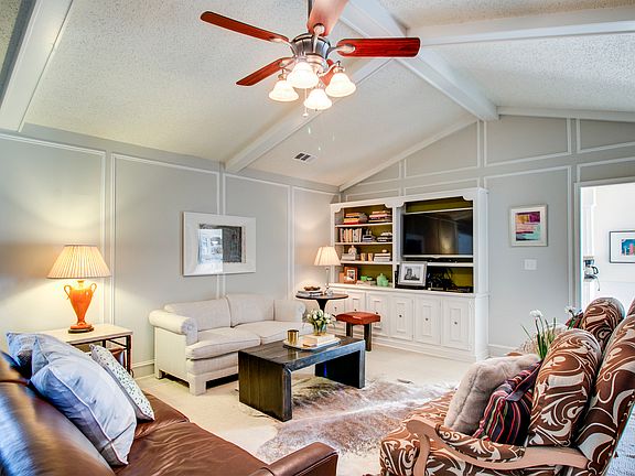 5th image of 2809 Forest Grove Dr