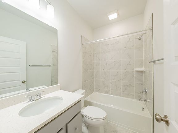 5th image of 10137 Blue Wing Ln #1