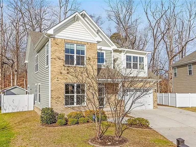 2716 River Watch Dr — Photo 4