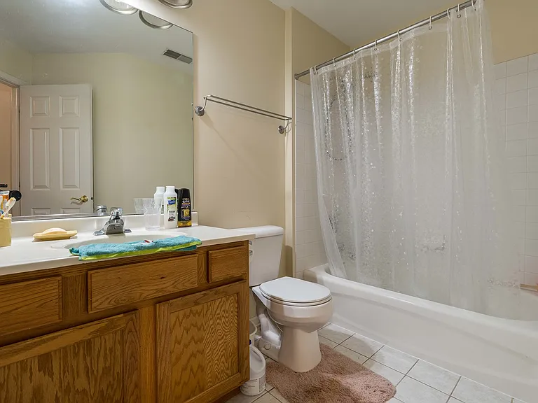 749 Dillon Ct — Photo 17
