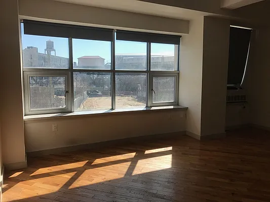 Rented by Pearl Realty Management LLC | media 25