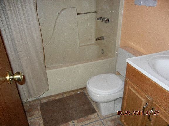 5th image of 2107 Cottonwood Ln