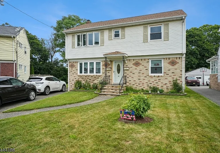 15 Wright Ct #2 — Photo 1