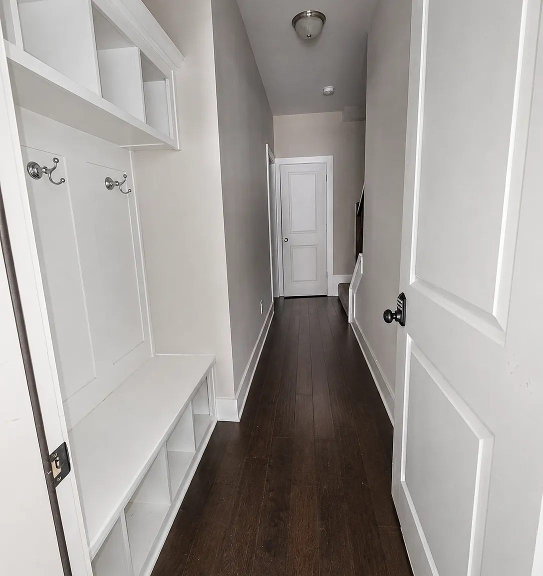 4 bed, 3.5 bath, 1996 sqft, $3,100 — Photo 4
