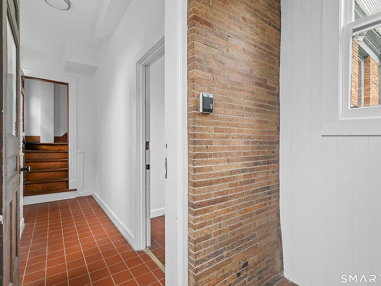 131 Dwight St #1 — Photo 27