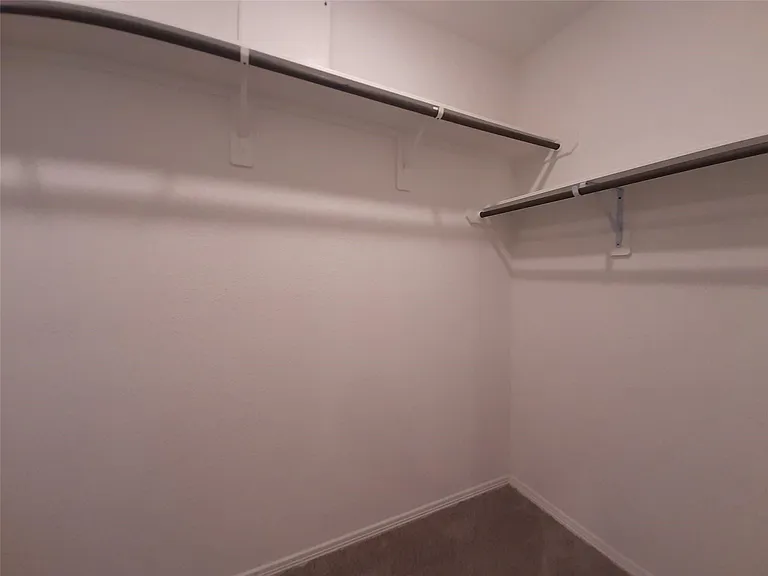 16568 Moss Ln — Photo 16