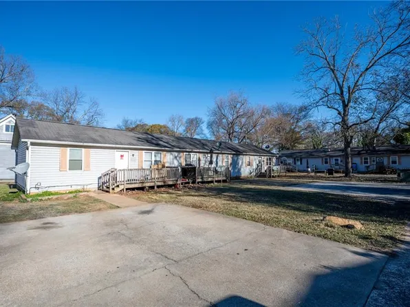 209 N Erwin St, Cartersville, GA 30120